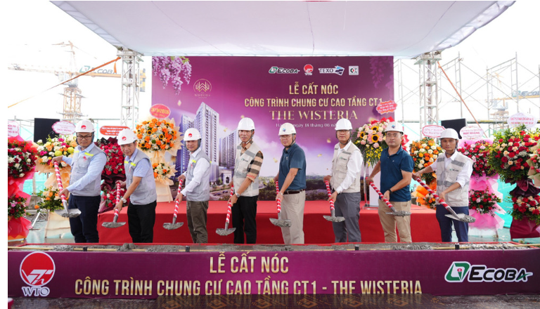 Lễ cất nóc dự án The Wisteria sáng 18/6